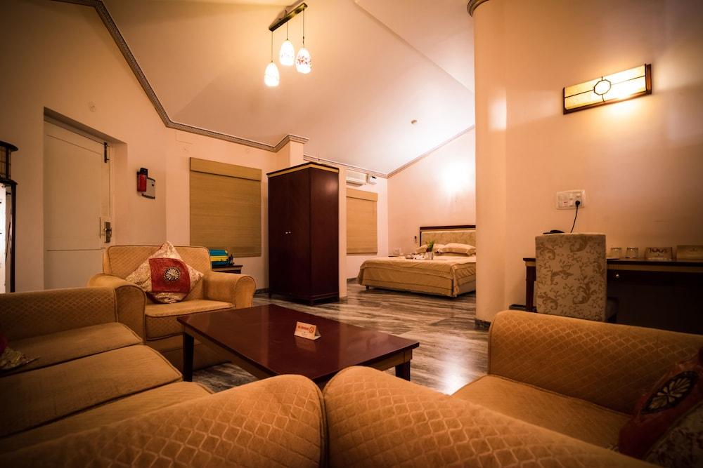 Vijayshree Resort And Heritage Village Hospet Zewnętrze zdjęcie