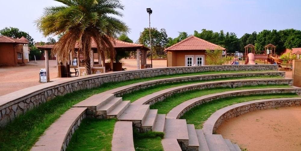 Vijayshree Resort And Heritage Village Hospet Zewnętrze zdjęcie